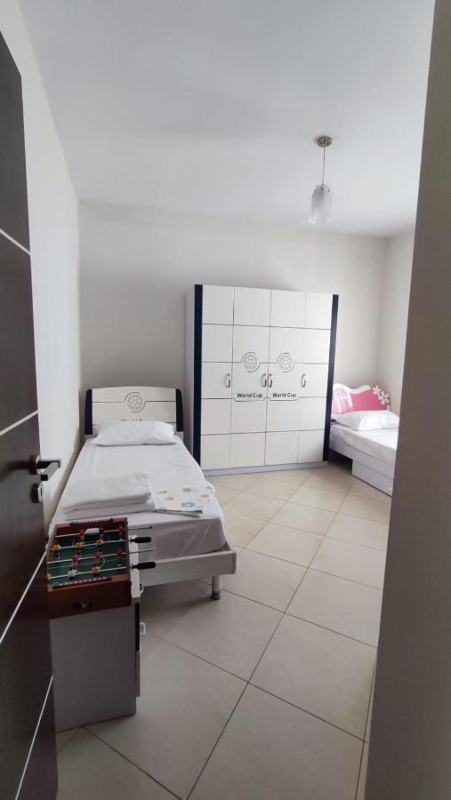 Lolu Apartment Plus Privat Parking Влёра Экстерьер фото