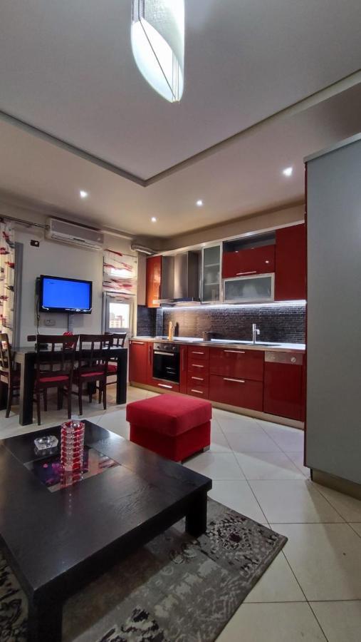 Lolu Apartment Plus Privat Parking Влёра Экстерьер фото