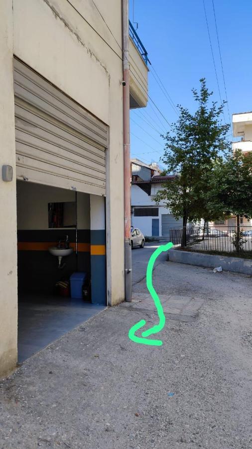 Lolu Apartment Plus Privat Parking Влёра Экстерьер фото